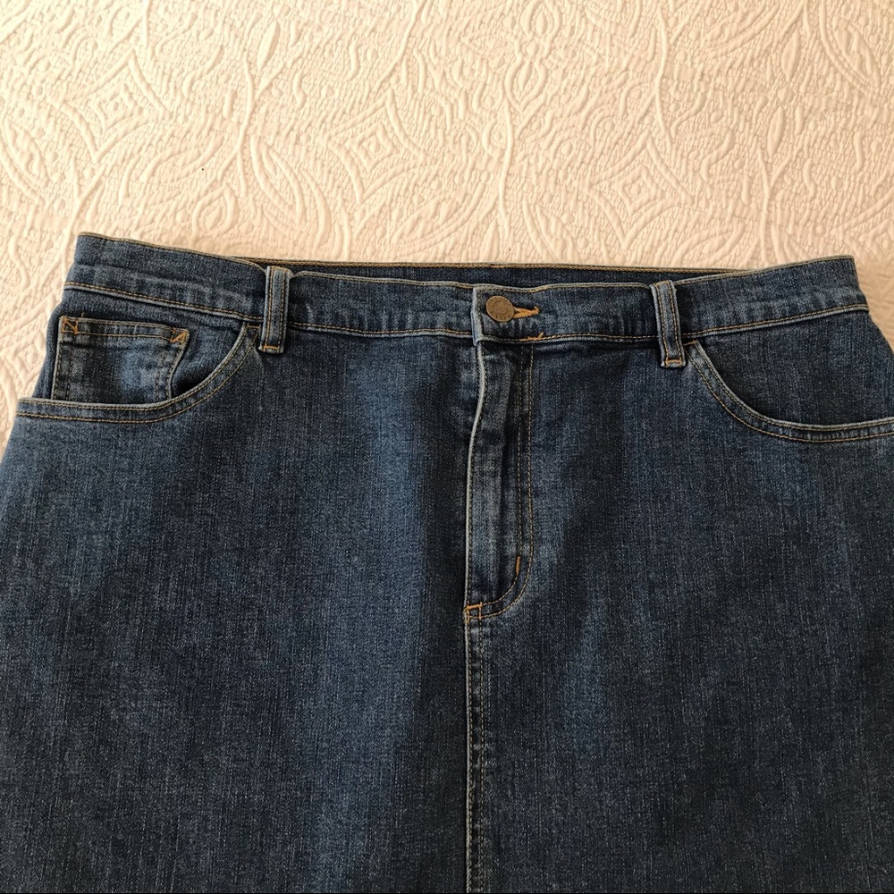 Falls Creek Denim Pencil Skirt - Picture 3 of 8